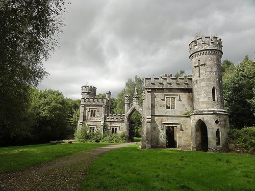 Castle Entry, Lismore, Ireland
